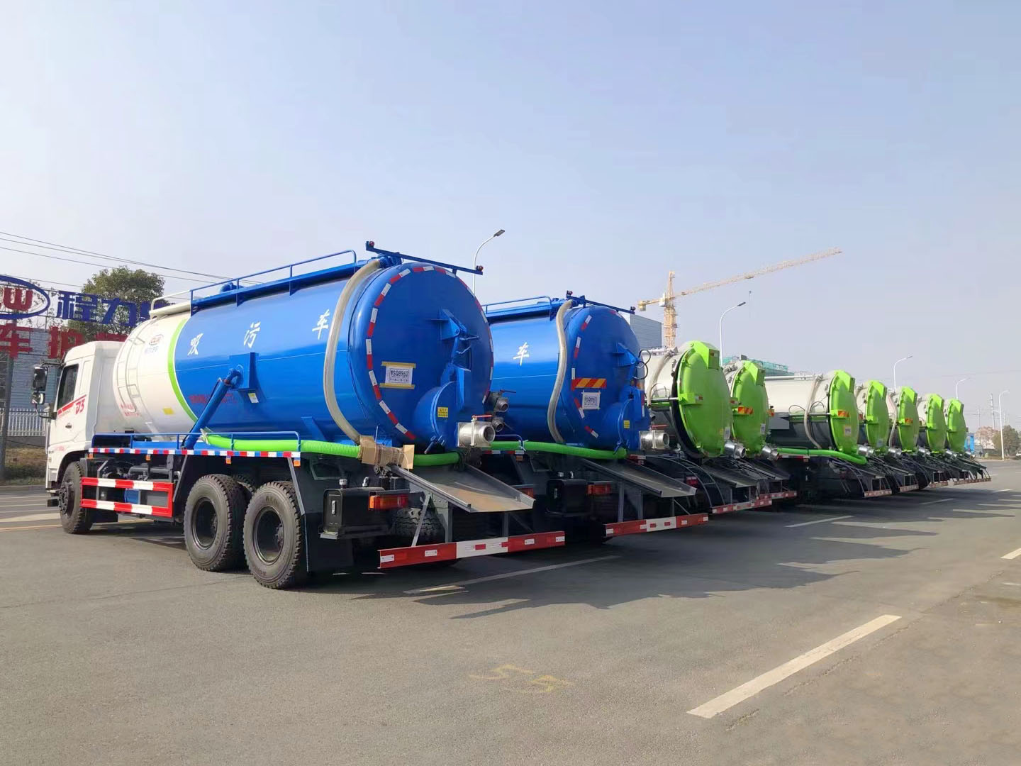 mg不朽情缘官网集团环卫东风吸污车顺利发车