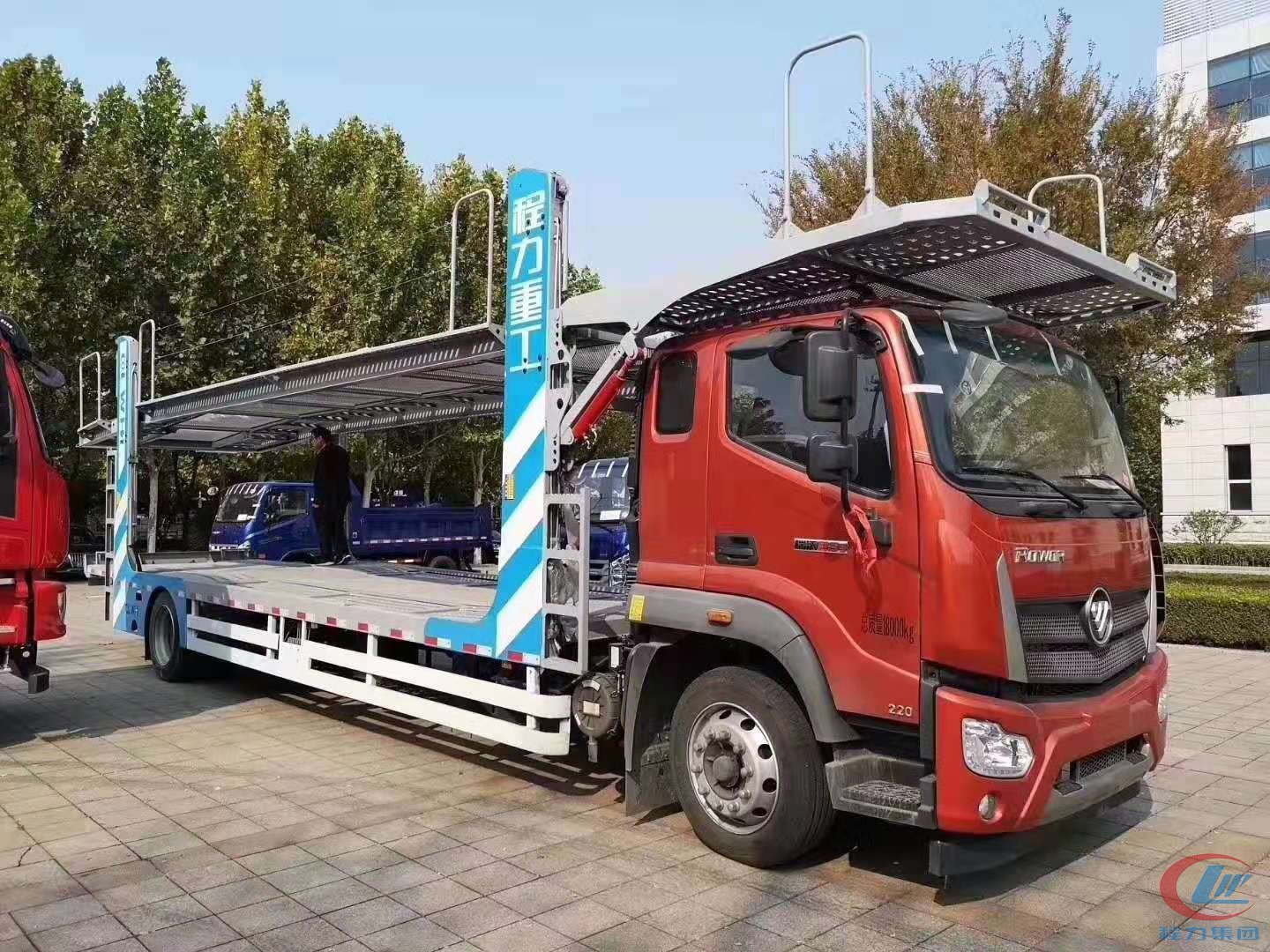 mg不朽情缘官网重工福田瑞沃ES5五位轿运车