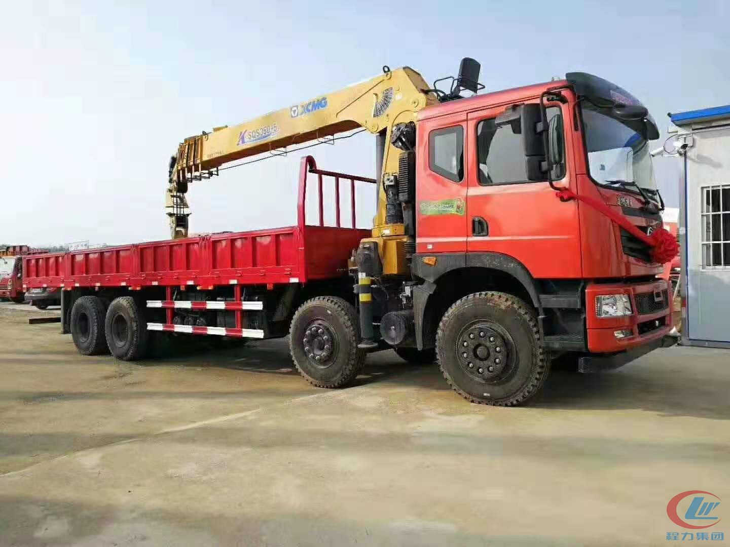 湖北mg不朽情缘官网东风特商16吨前四后八随车吊