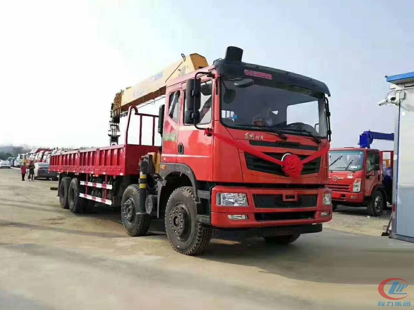 湖北mg不朽情缘官网东风特商16吨随车吊高清图