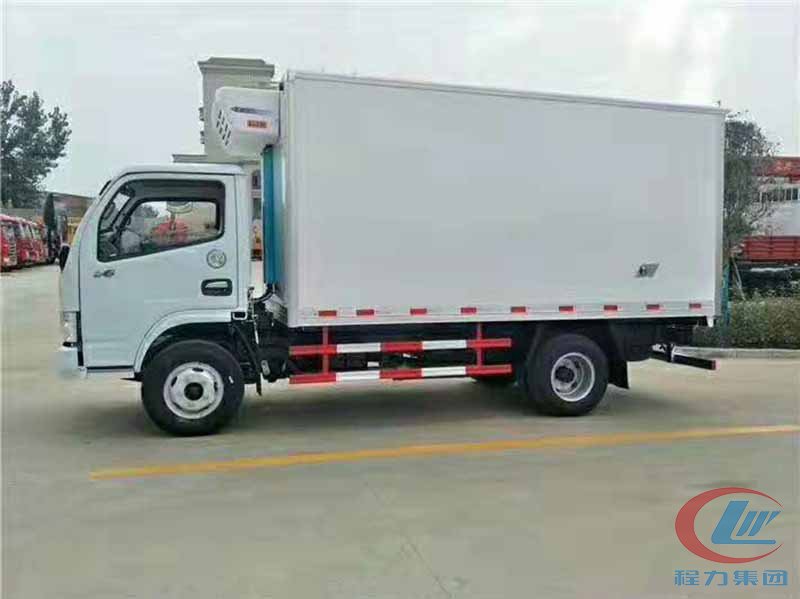 mg不朽情缘官网威牌东风小多利卡冷藏车