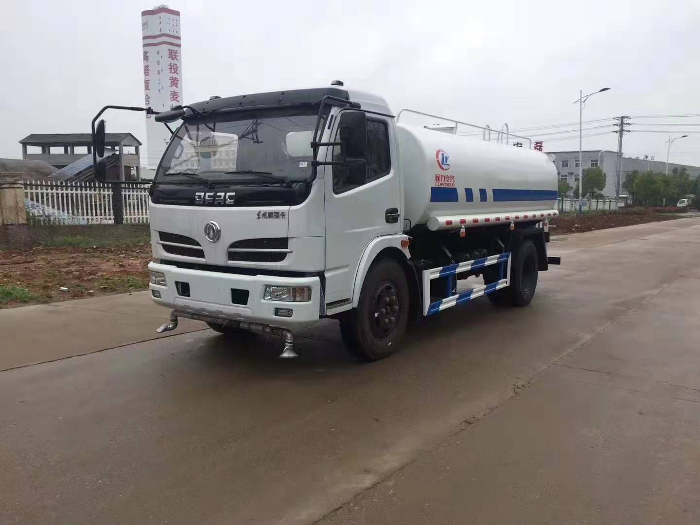 mg不朽情缘官网东风多利卡9.5方绿化喷洒车正面图