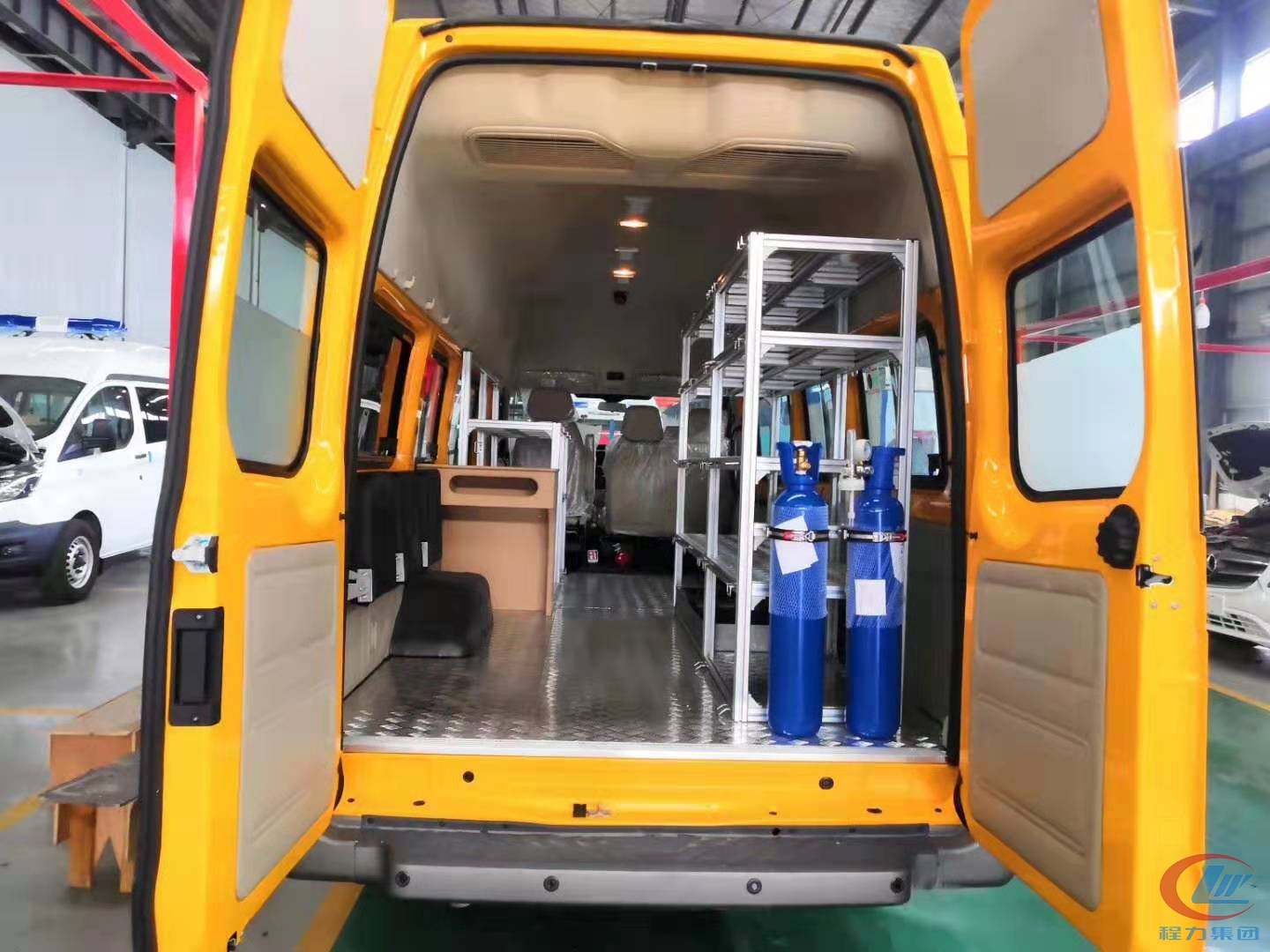 福特新时代客运版救护车，福特应急救援车