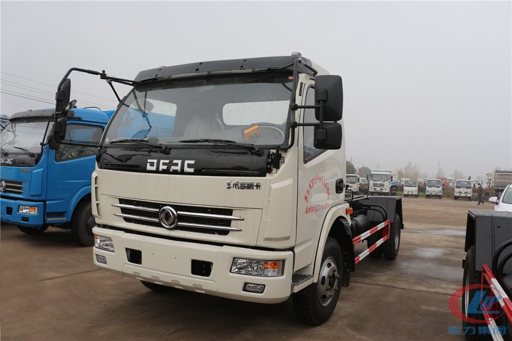 mg不朽情缘官网可卸式垃圾车