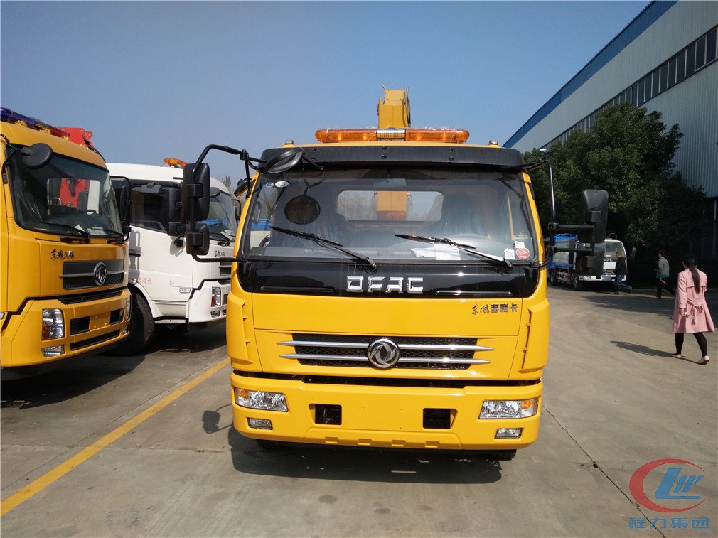 mg不朽情缘官网东风凯普特平板带吊清障车正面图