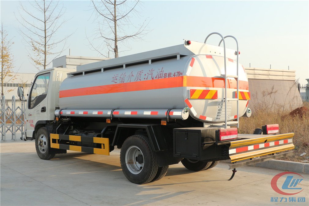 湖北mg不朽情缘官网江淮（5方）加油车侧面图