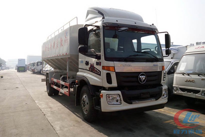 mg不朽情缘官网集团福田饲料车侧面图