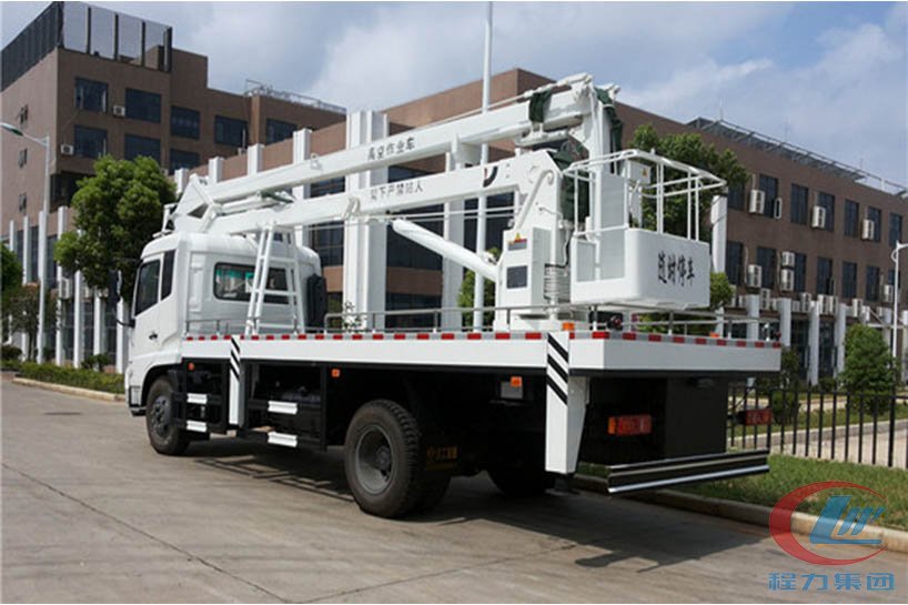 湖北mg不朽情缘官网东风天锦20米高空作业车侧面图