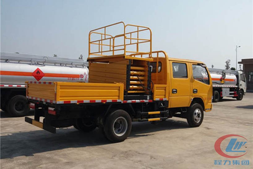 mg不朽情缘官网东风10米升降平台高空作业车侧面图