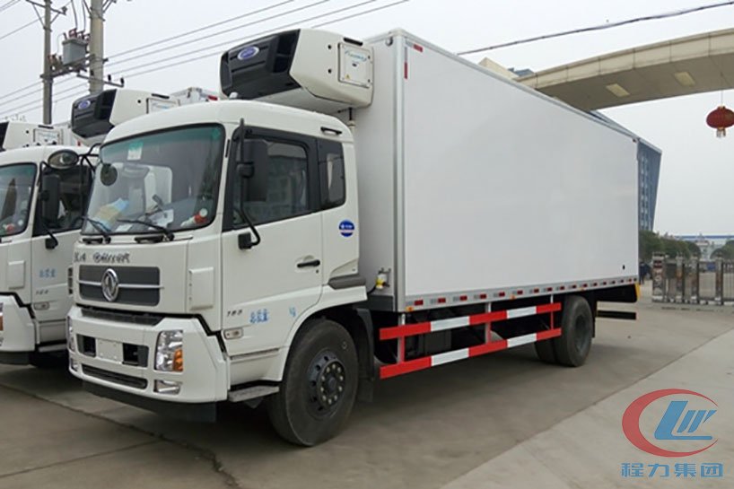 湖北mg不朽情缘官网东风天锦冷藏车侧面图