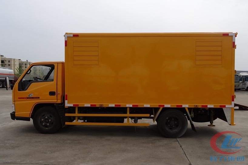 mg不朽情缘官网集团江铃小型应急发电车侧面图