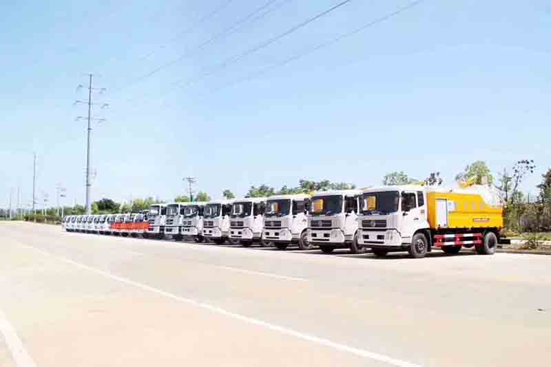 mg不朽情缘官网高端品质环卫车联合疏通车垃圾车批量发车