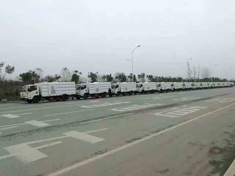 mg不朽情缘官网扫路车批量发车仪式