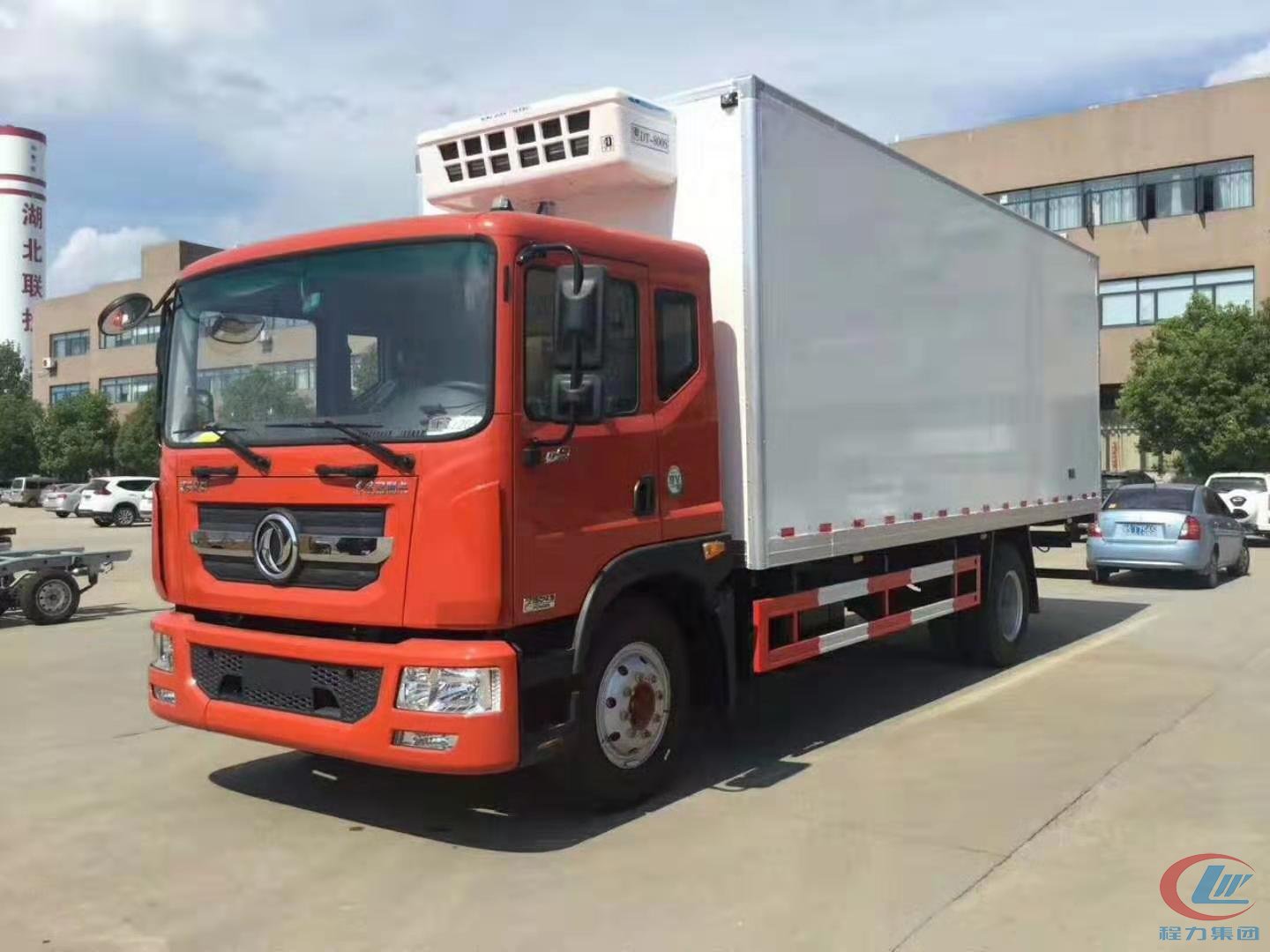 湖北mg不朽情缘官网东风多利卡D9冷藏车