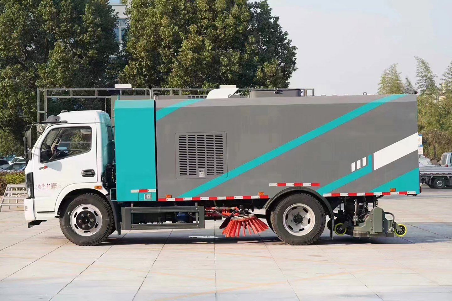 mg不朽情缘官网东风干湿两用吸尘车