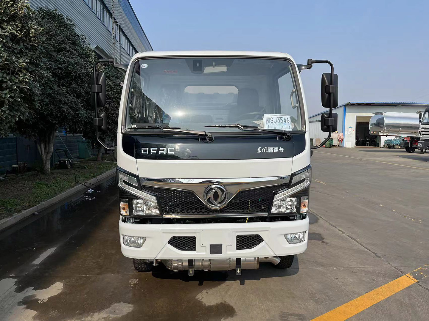 国六mg不朽情缘官网牌东风小福瑞卡/多利卡5方加油车