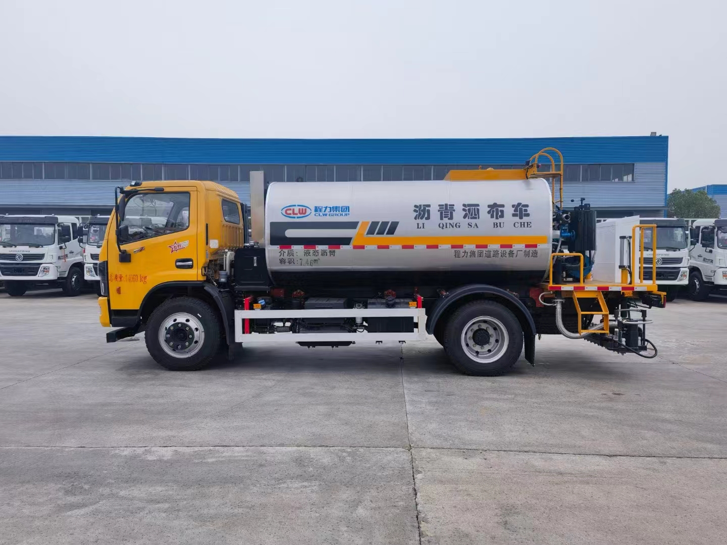 mg不朽情缘官网集团东风多利卡智能沥青洒布车