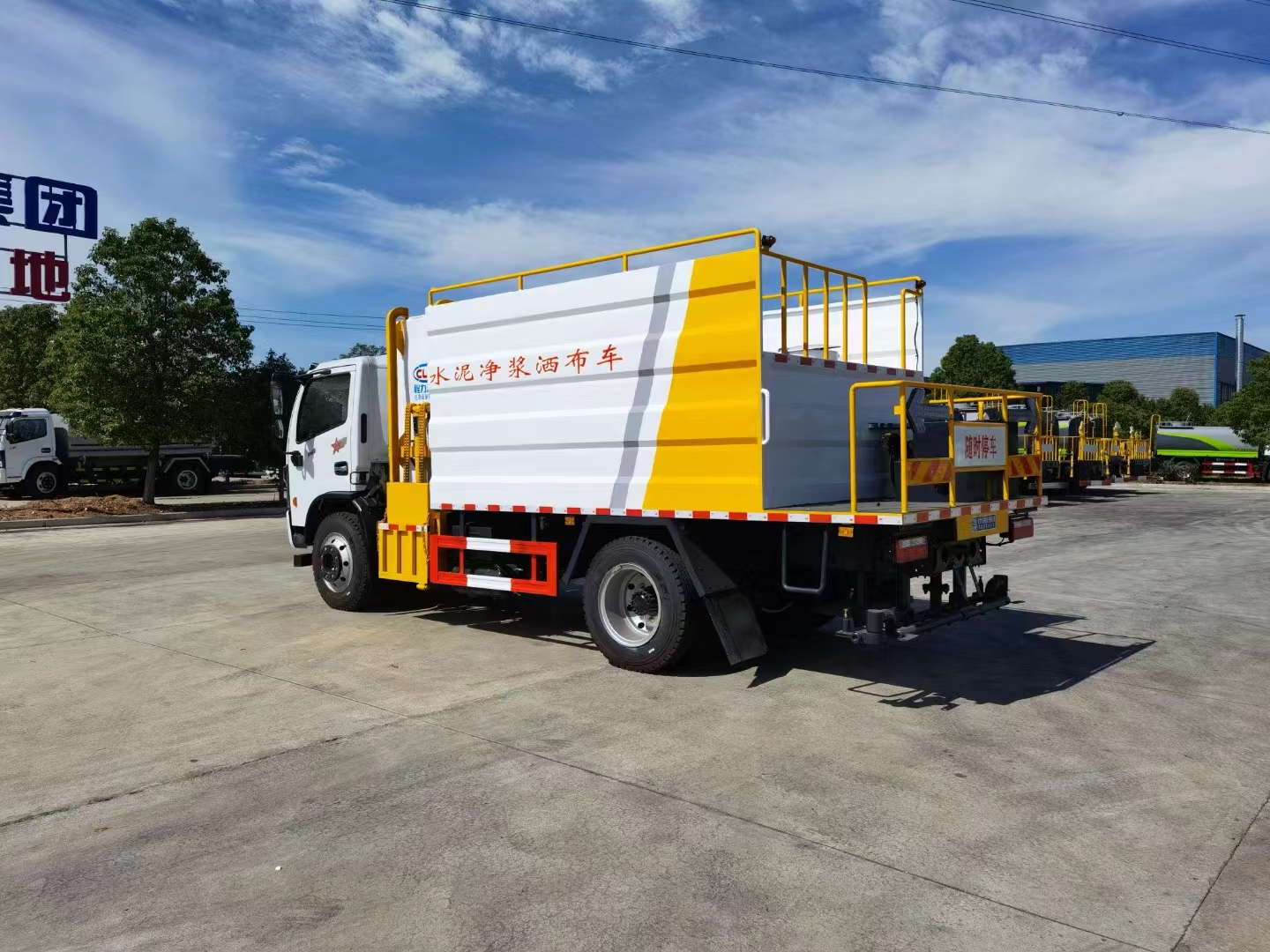 mg不朽情缘官网集团东风大多利卡水泥净浆洒布车